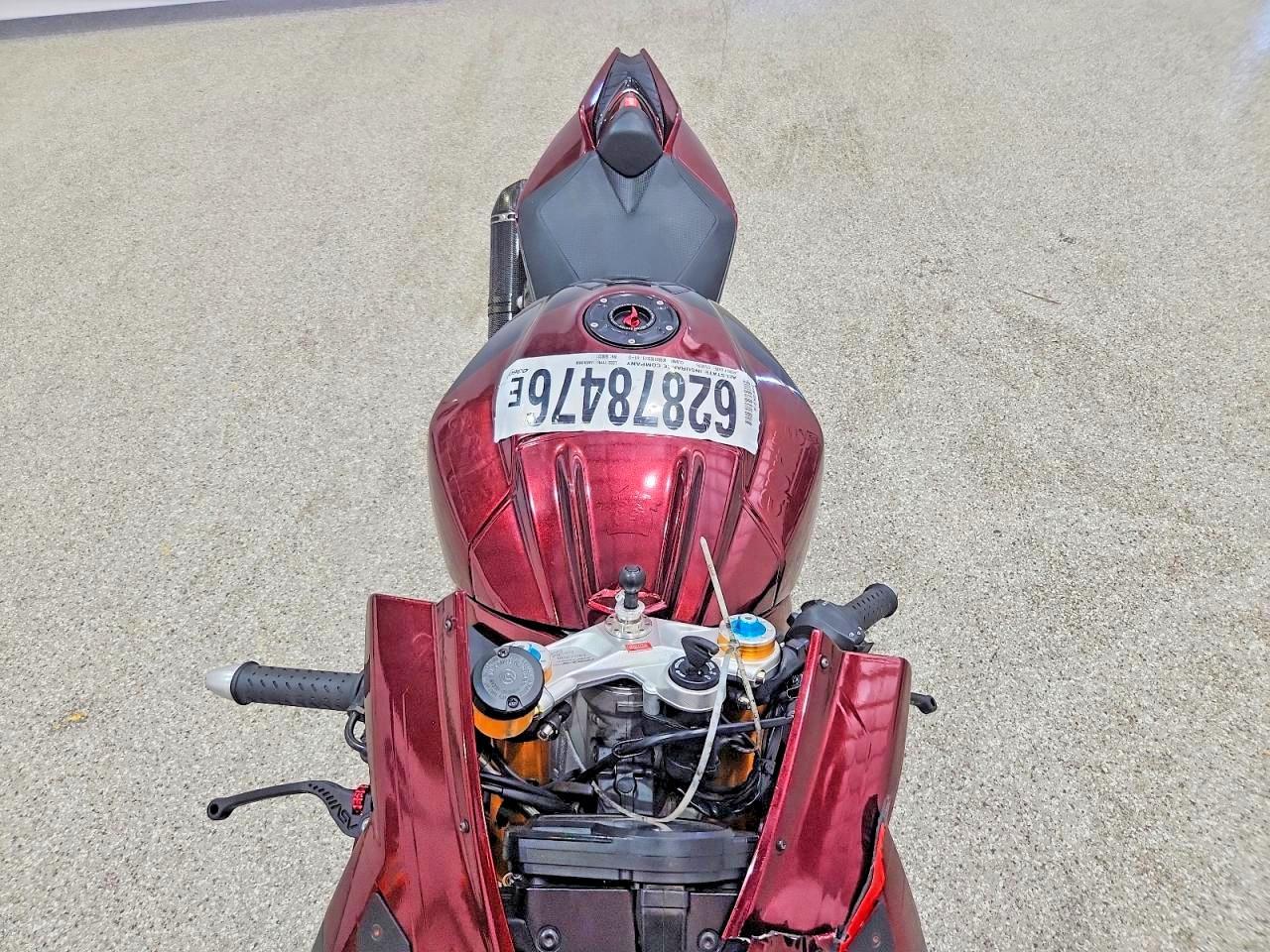 2016 Aprilia Rsv4 Rf - Фото 5