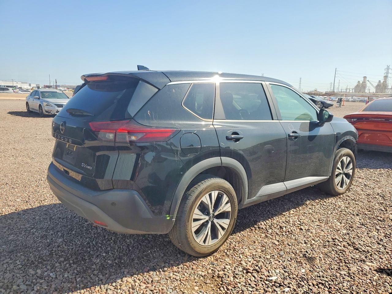 2023 Nissan Rogue Sv - Фото 3
