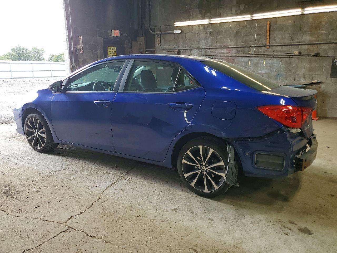 2018 Toyota Corolla Se - Image 2