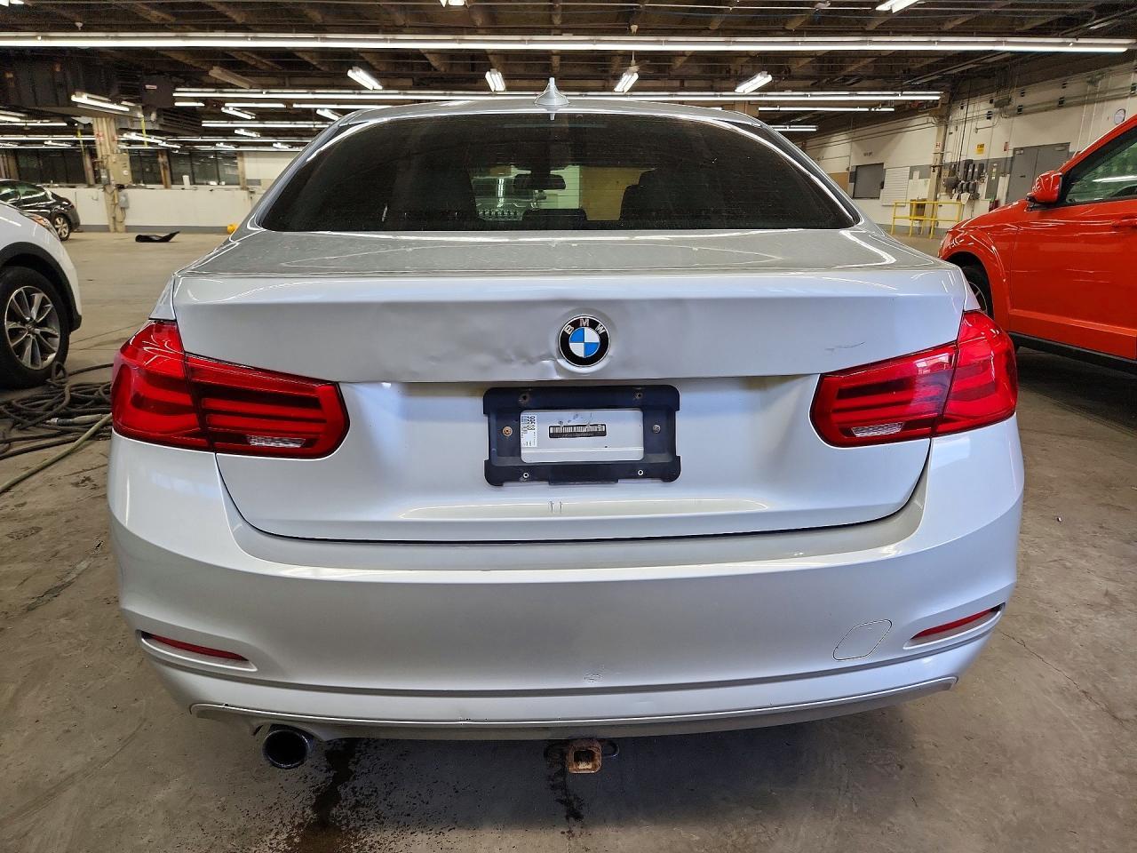 2017 BMW 320 I - Фото 6