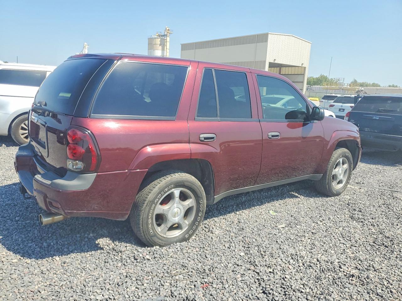 2007 Chevrolet Trailblazer Ls - Image 3