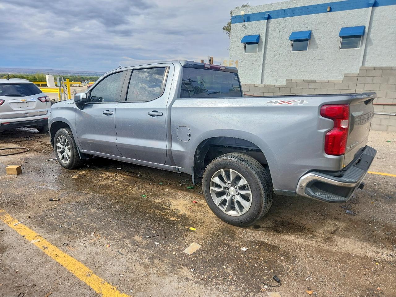 2021 Chevrolet Silverado K1500 Lt - Фото 2