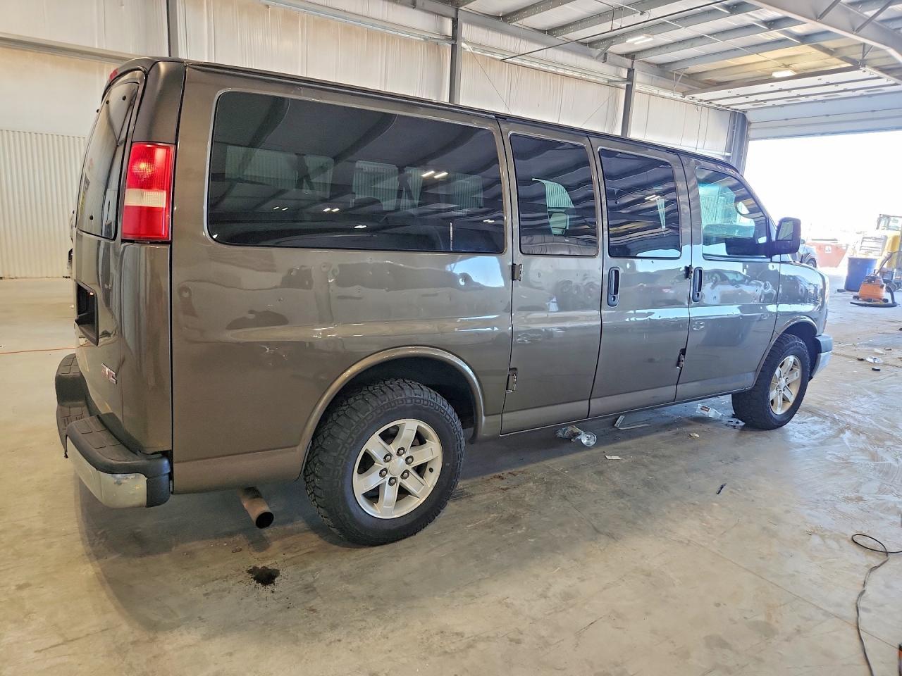 2014 GMC Savana G1500 Lt - Фото 3