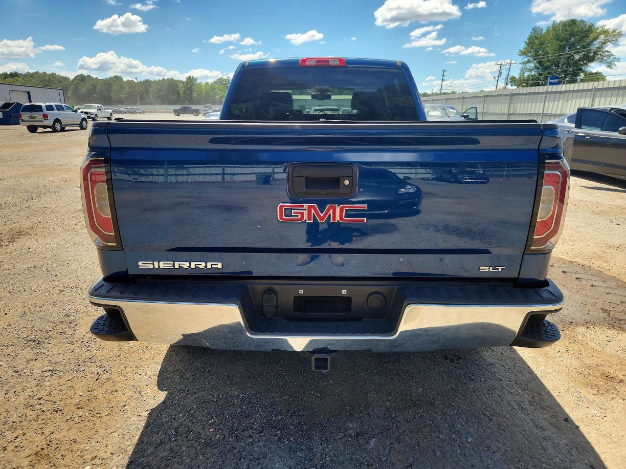 2017 GMC Sierra K1500 Slt - Image 6