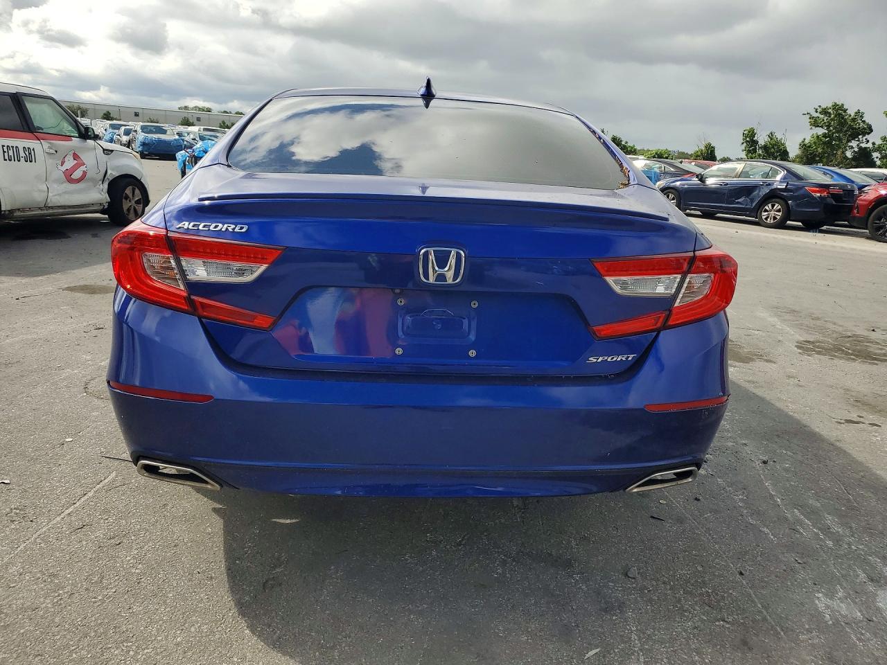 2020 Honda Accord Sport - Image 6