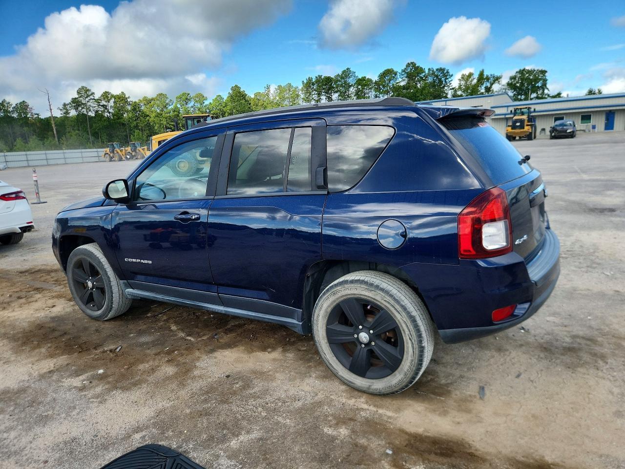 2016 Jeep Compass Sport - Image 2
