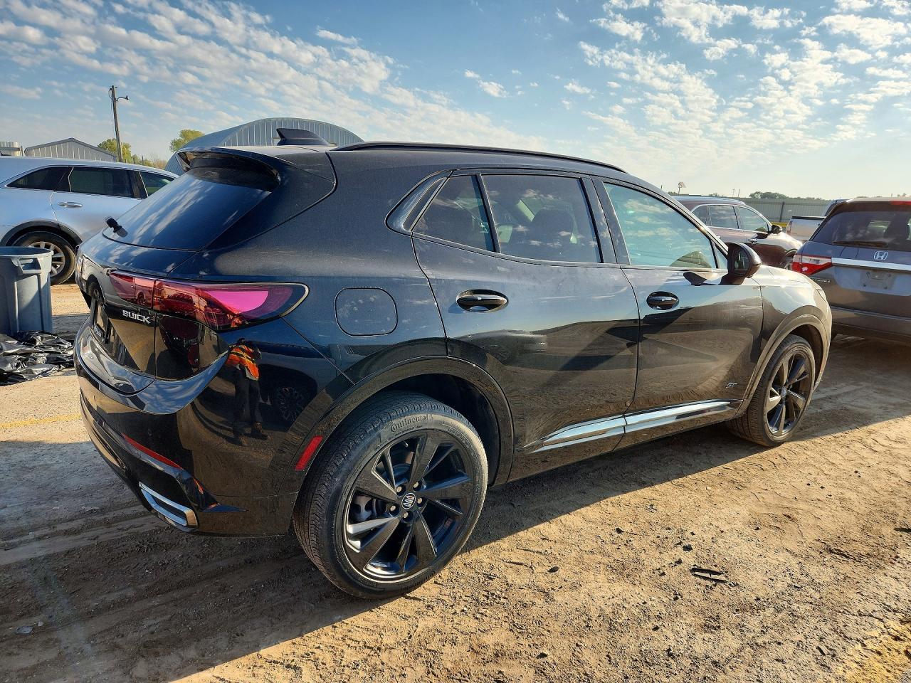 2024 Buick Envision Essence - Image 3