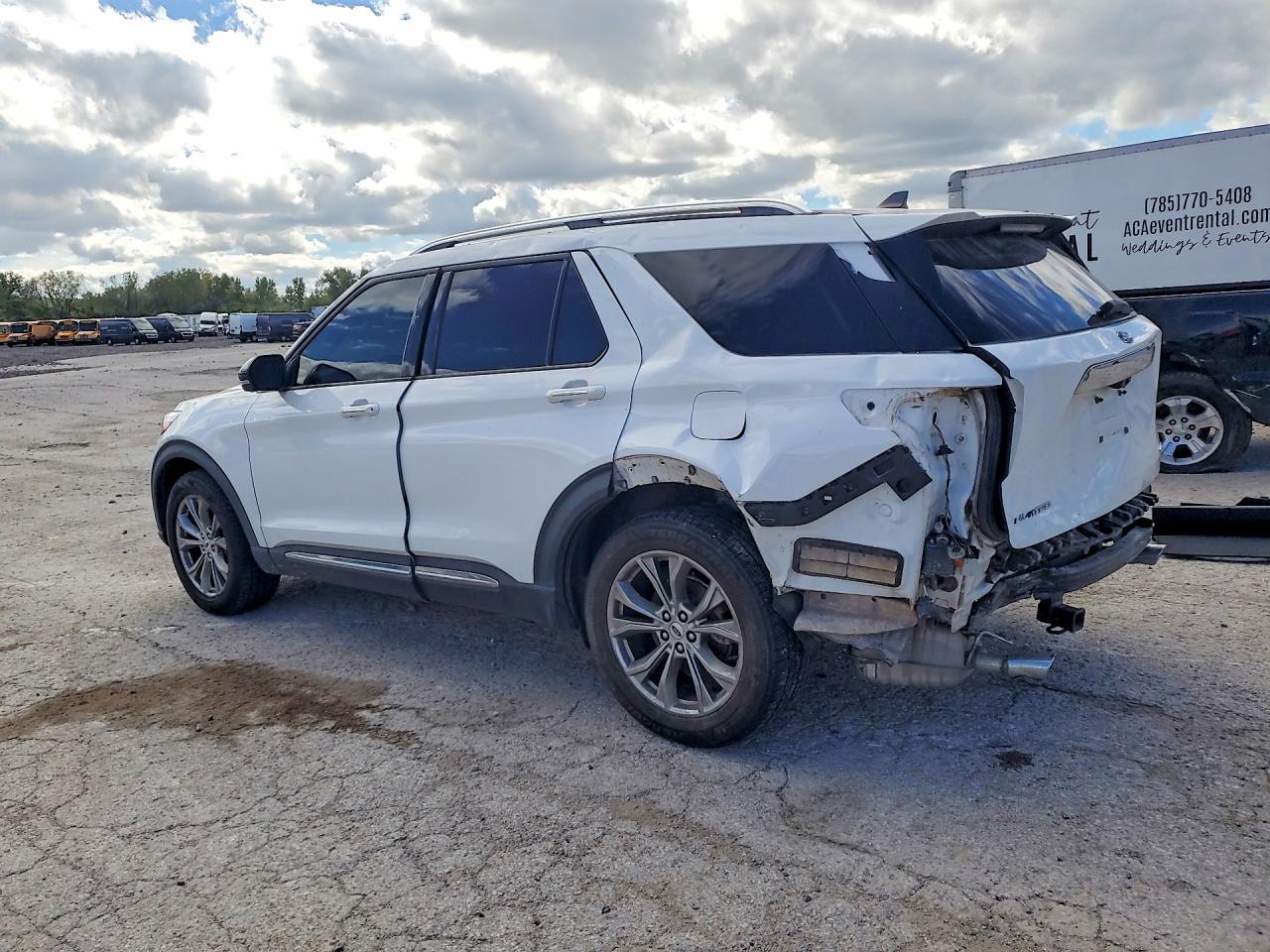 2021 Ford Explorer Limited - Фото 2