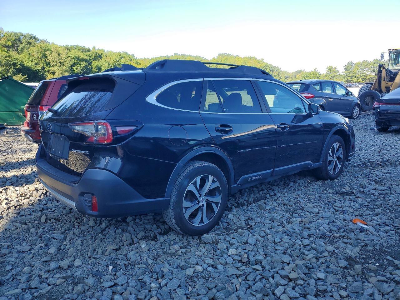 2021 Subaru Outback Limited - Фото 3