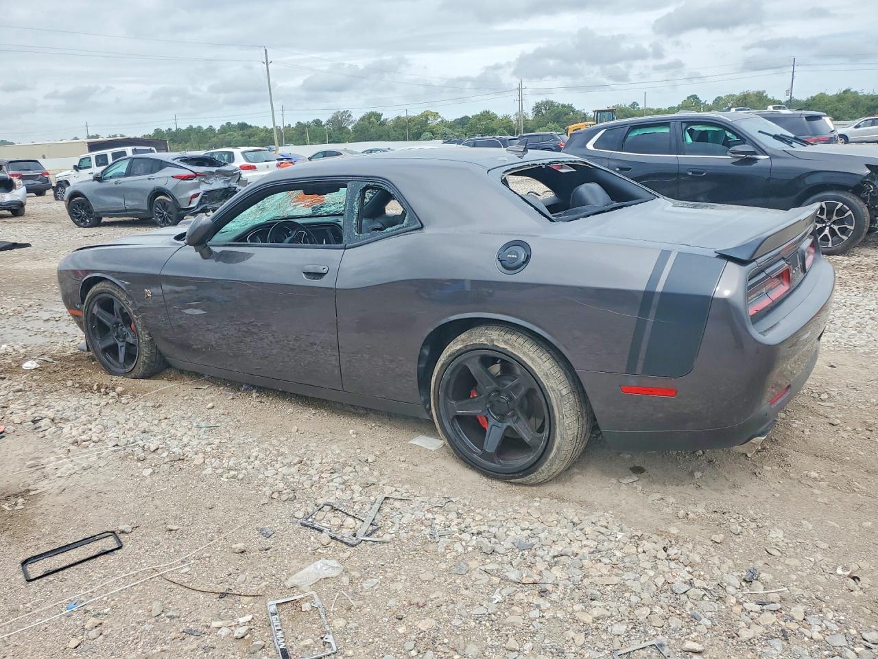 2025 Dodge Challenger R/T Scat Pack - Image 2