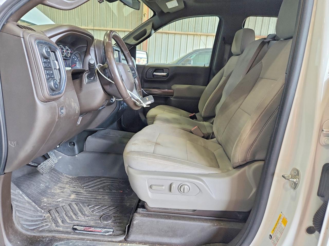 2020 Chevrolet Silverado K1500 Rst - Image 7