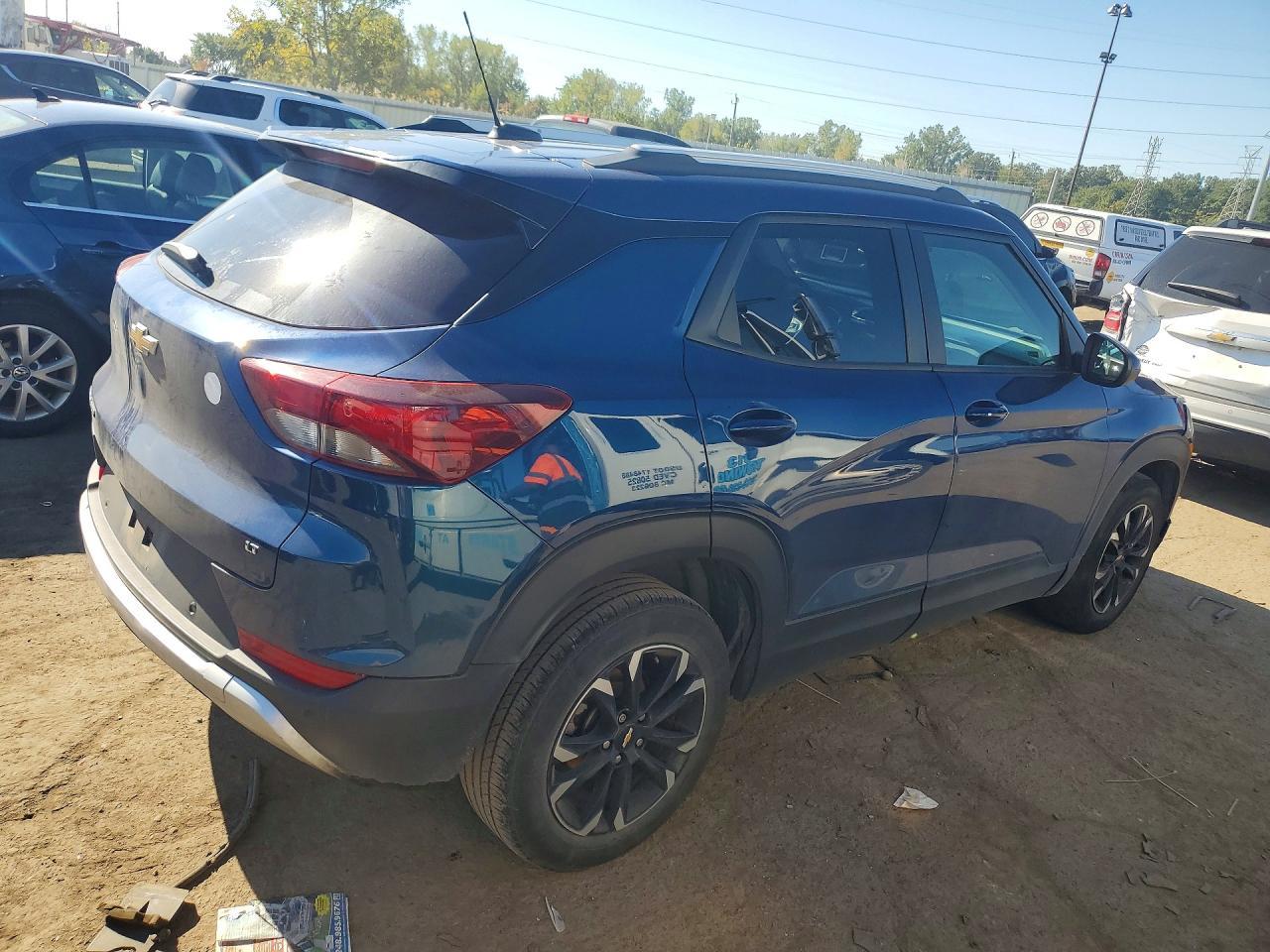 2021 Chevrolet Trailblazer Lt - Фото 3