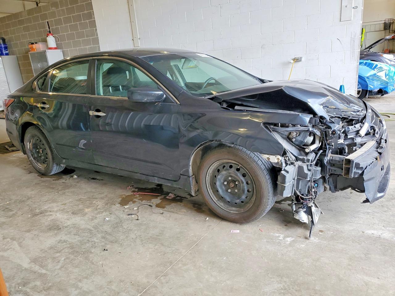 2014 Nissan Altima 2.5 S - Фото 4