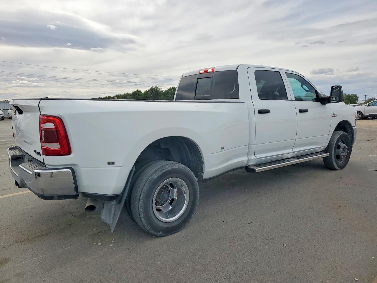 2023 Ram 3500 Tradesman - Image 3