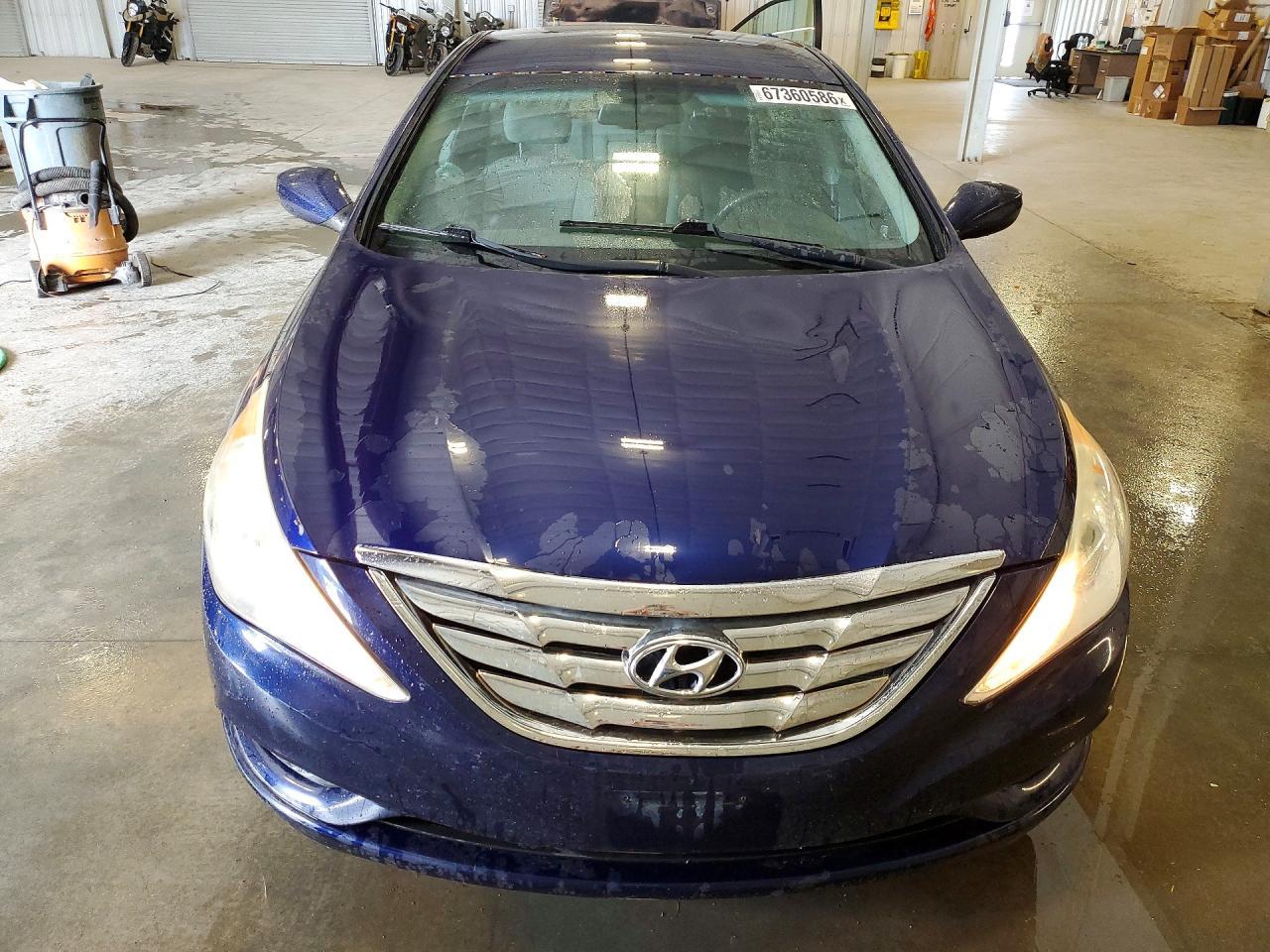 2012 Hyundai Sonata Gls - Image 5