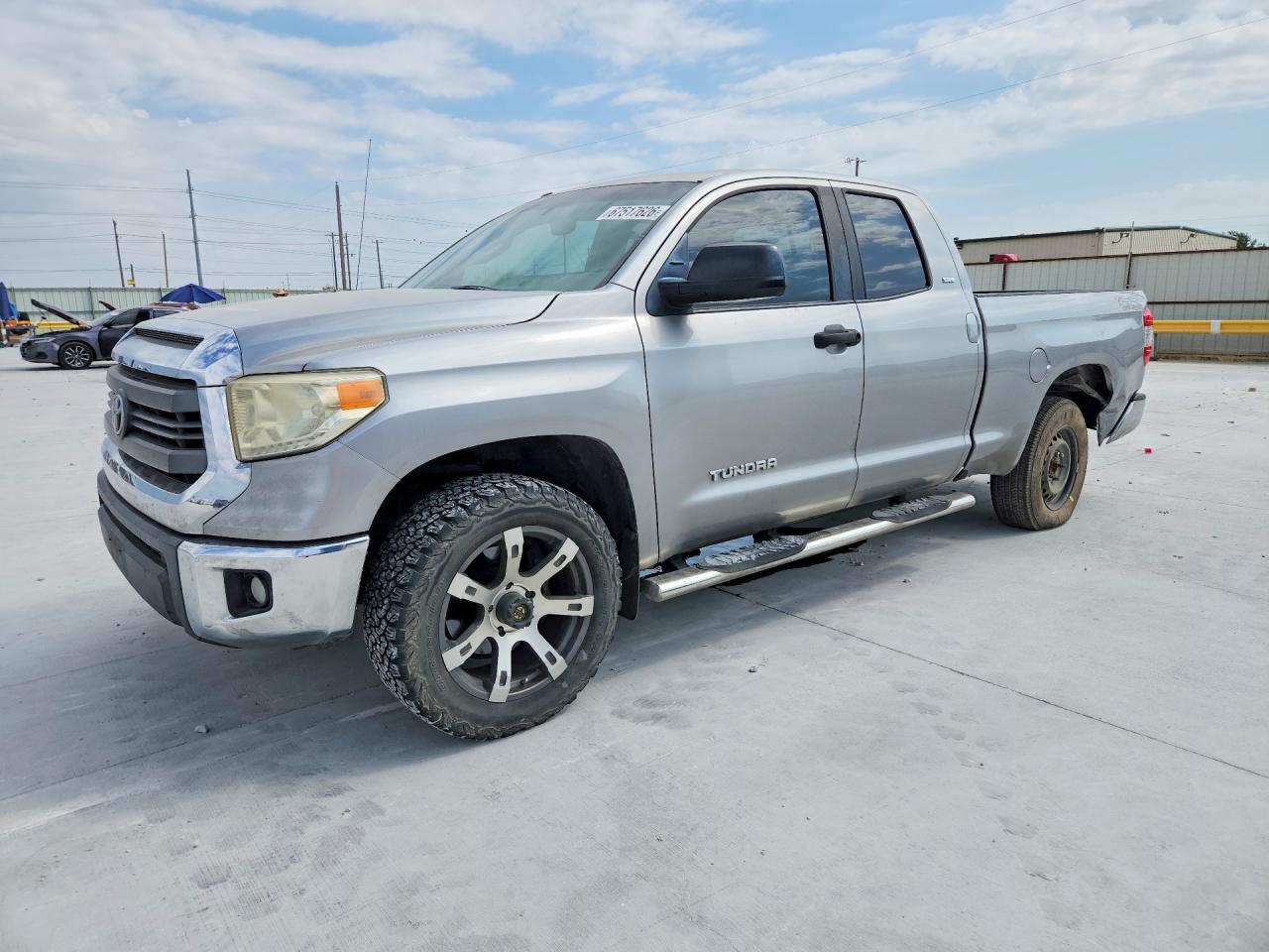 2014 Toyota Tundra Sr5
