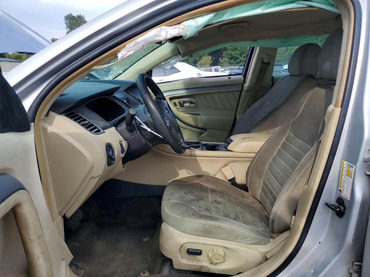 2014 Ford Taurus Se - Image 7