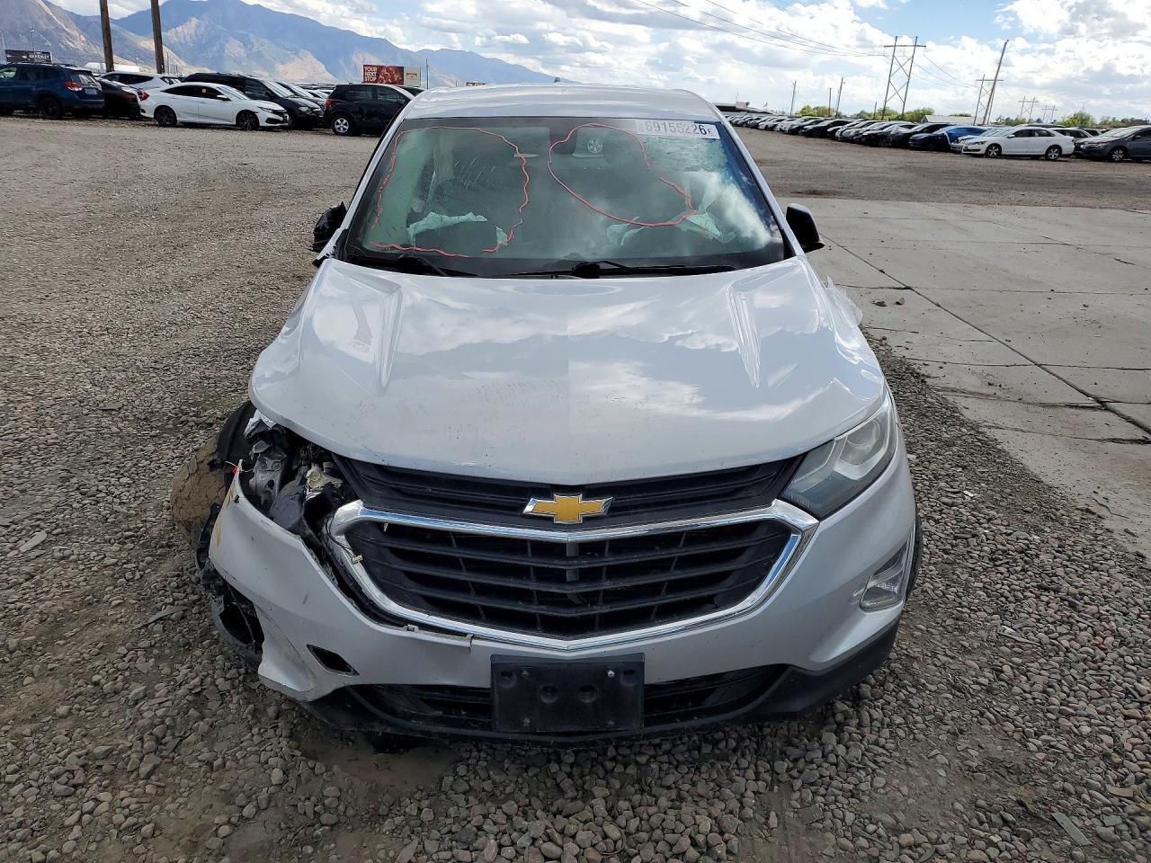 2019 Chevrolet Equinox Ls - Image 5