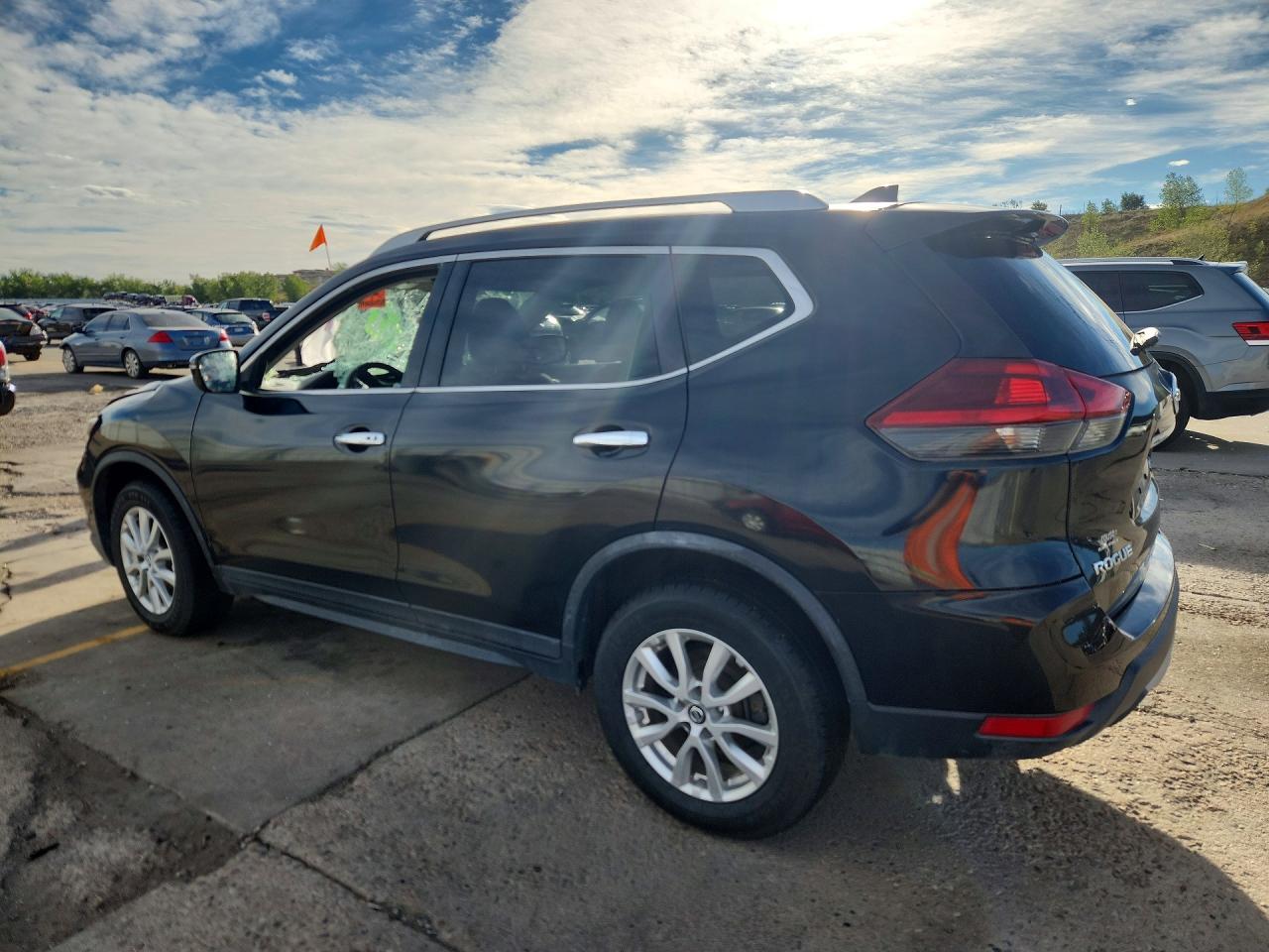 2018 Nissan Rogue Sv - Фото 2