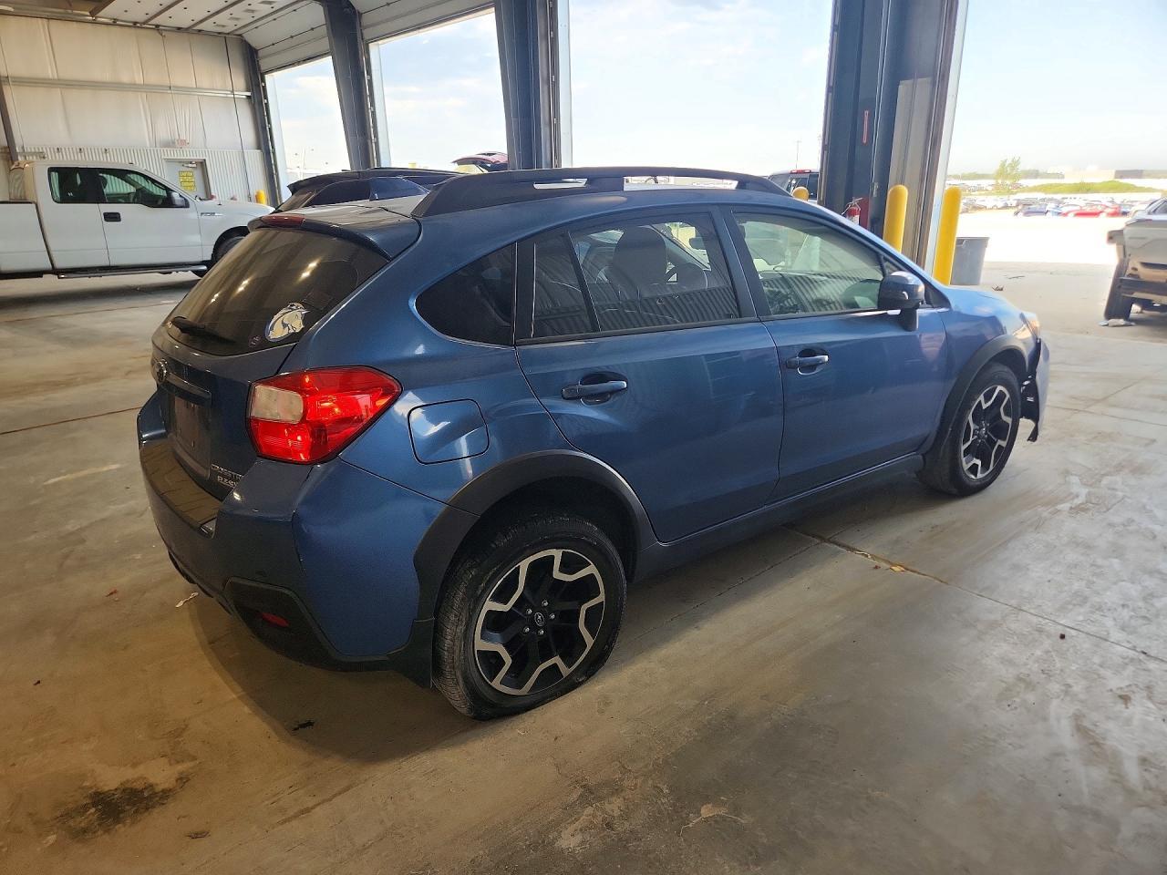 2016 Subaru Crosstrek Limited - Фото 3