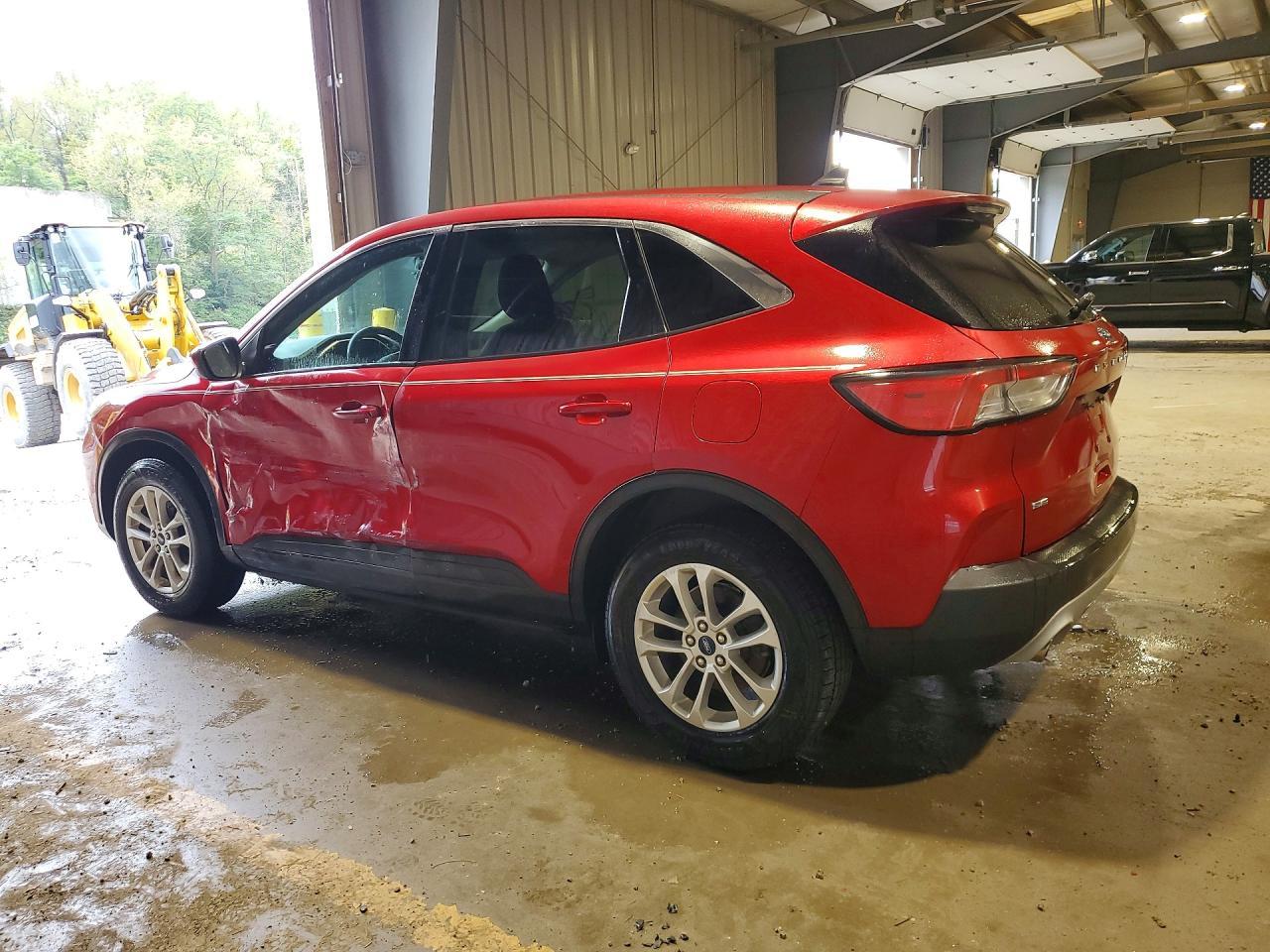2020 Ford Escape Se - Image 2