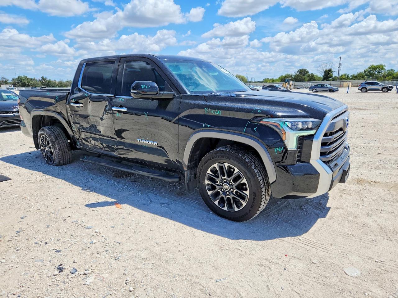 2024 Toyota Tundra Limited Hv - Image 4