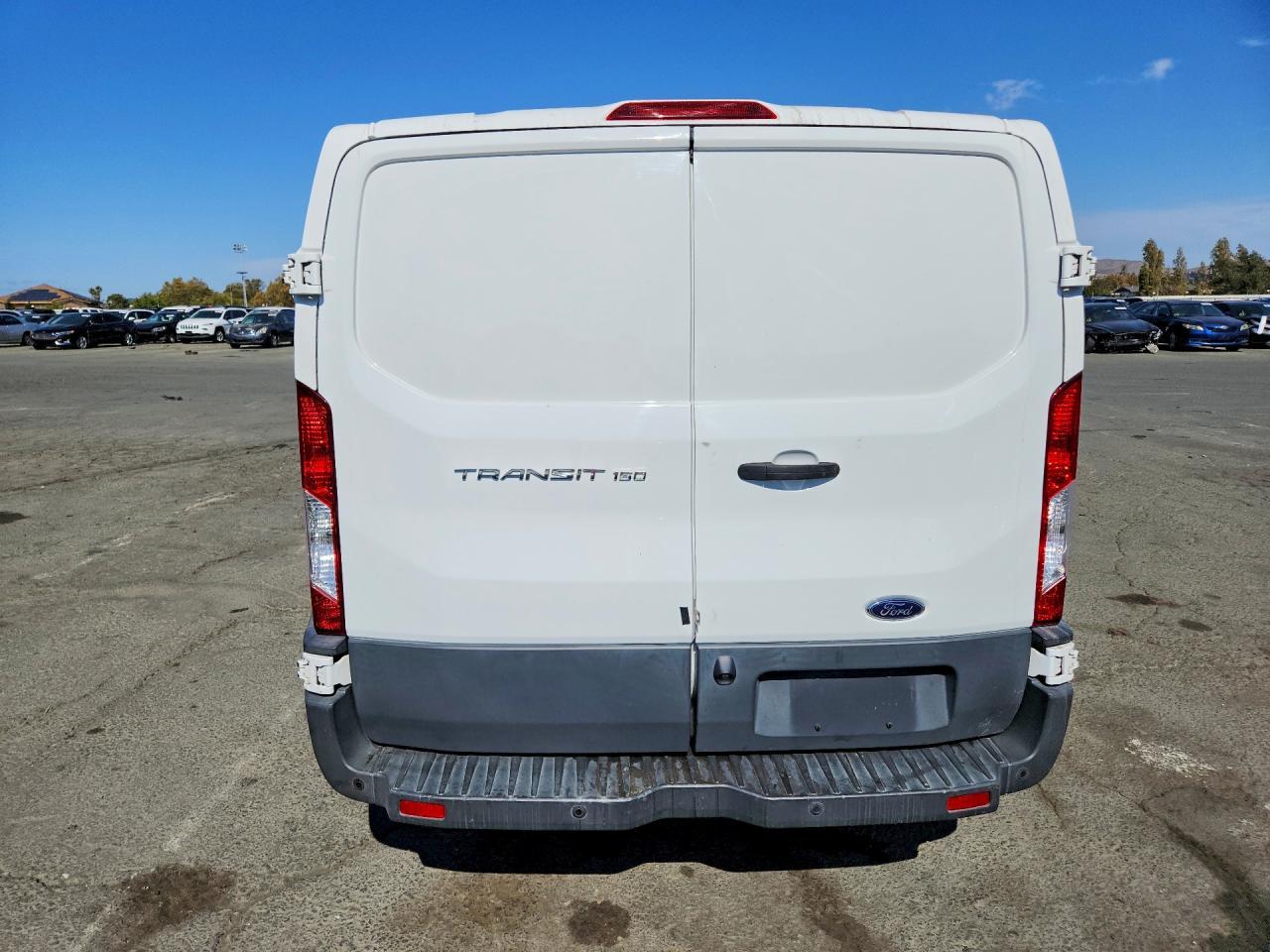2017 Ford Transit T-150 - Фото 6