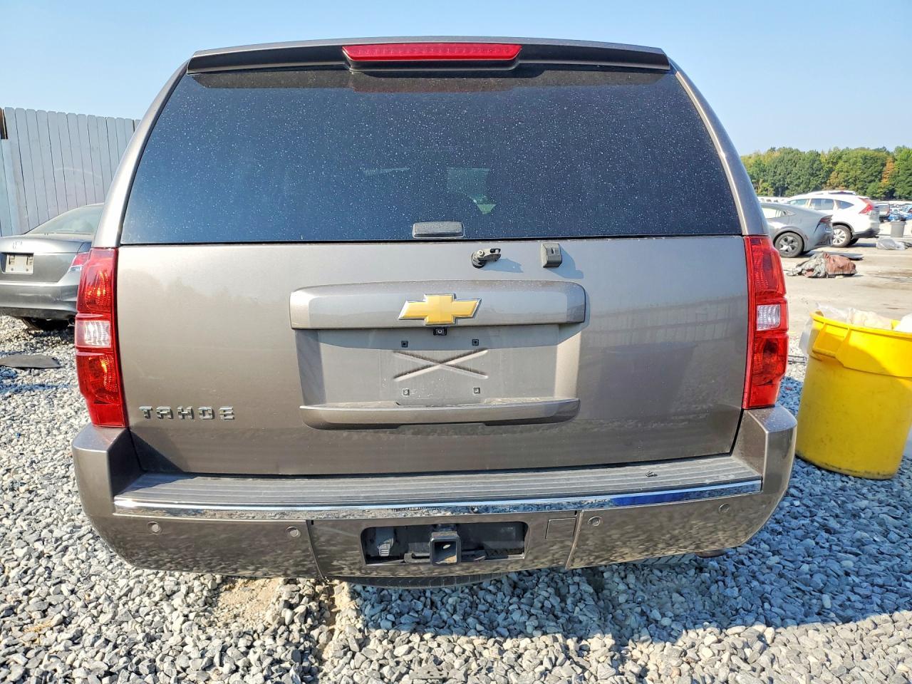 2013 Chevrolet Tahoe C1500 Ltz - Image 6