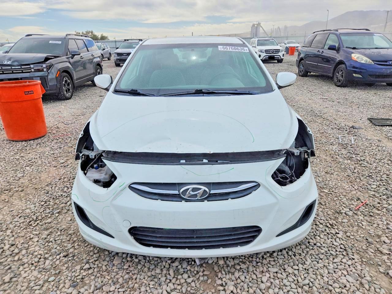 2016 Hyundai Accent Se - Фото 5