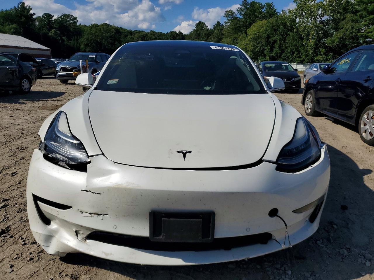 2020 Tesla Model 3 - Фото 5