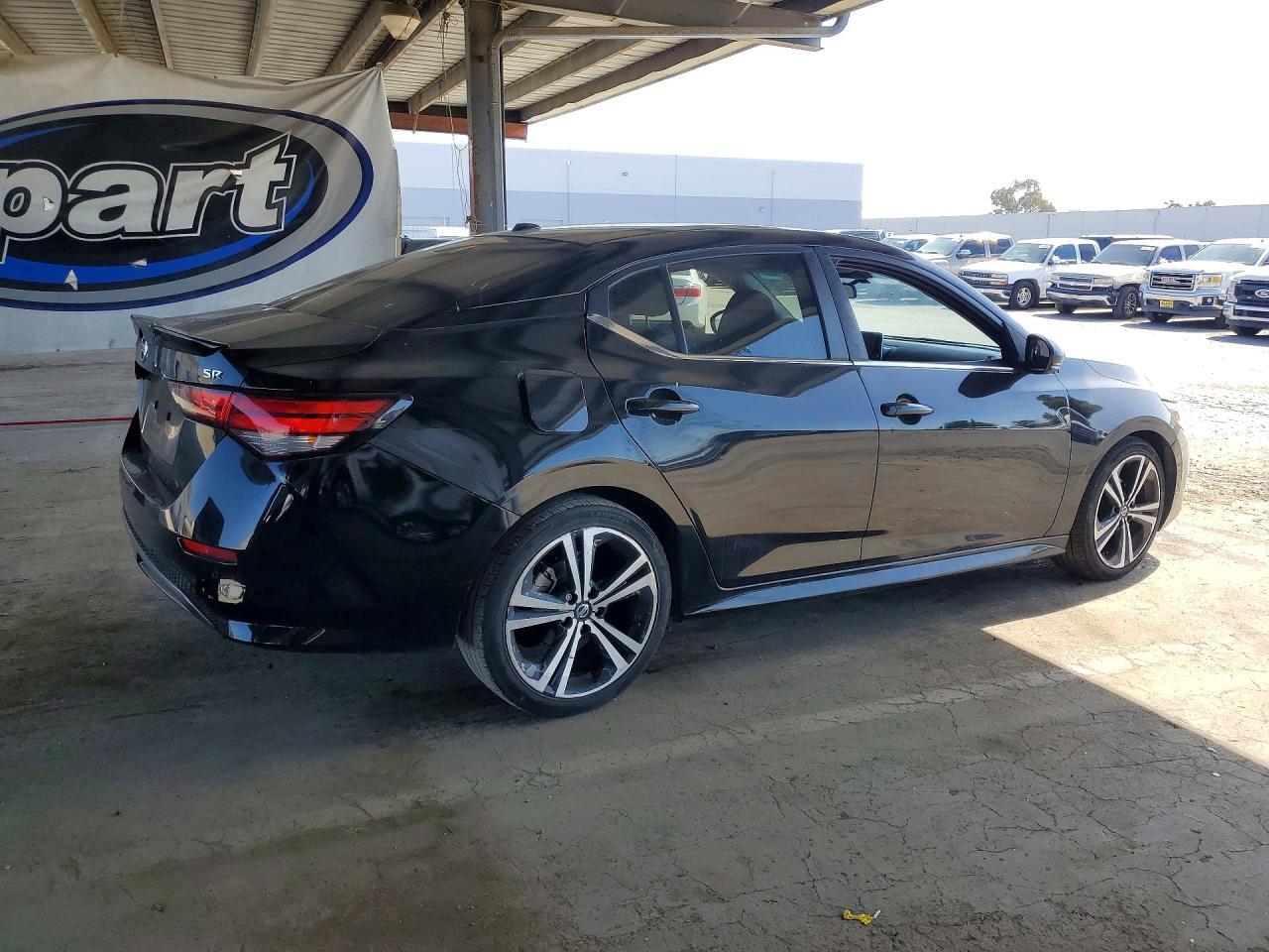 2020 Nissan Sentra Sr - Image 3