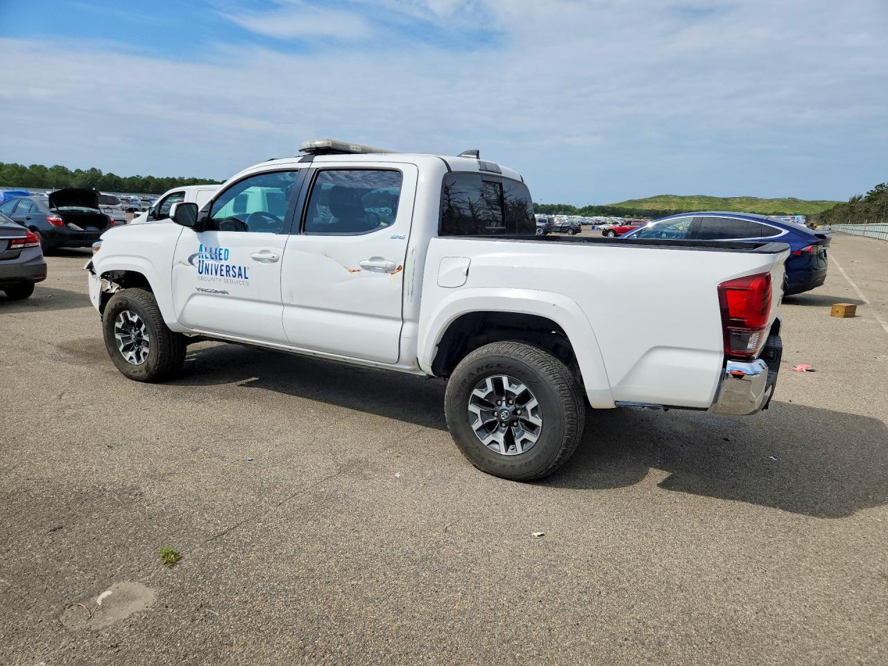 2020 Toyota Tacoma Sr5 V6 - Фото 2