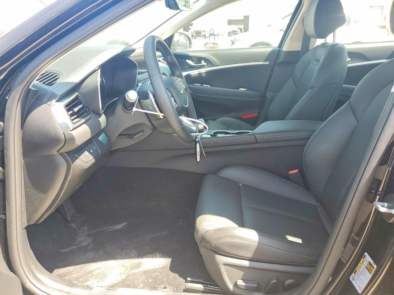 2026 Genesis G70 2.5T Standard - Фото 7