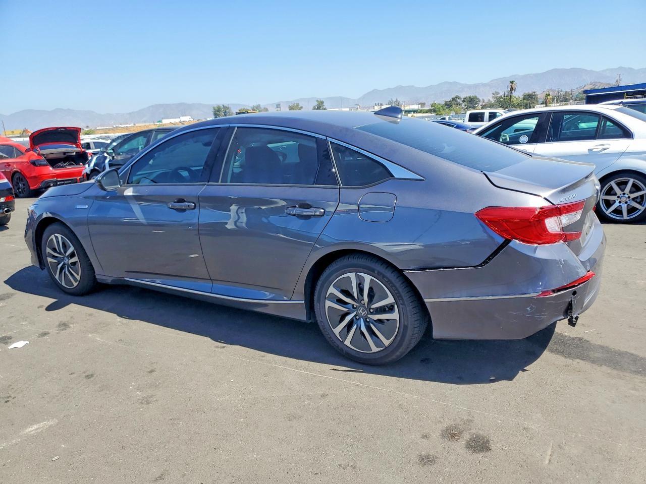2022 Honda Accord Hybrid Exl - Фото 2