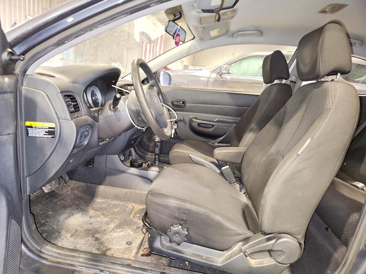 2010 Hyundai Accent Gs - Фото 7