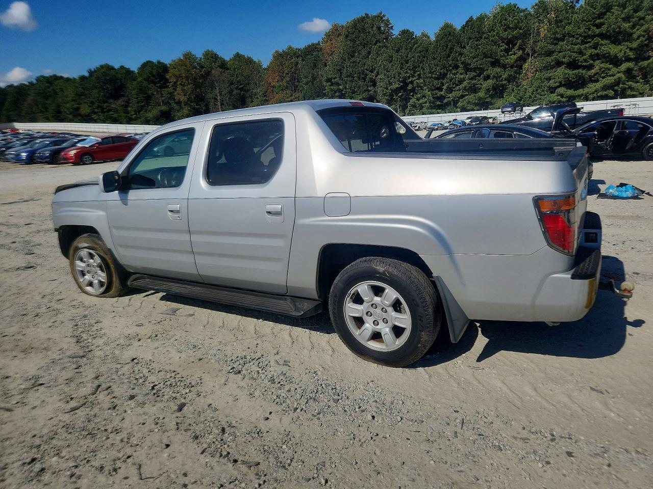 2006 Honda Ridgeline Rtl - Image 2