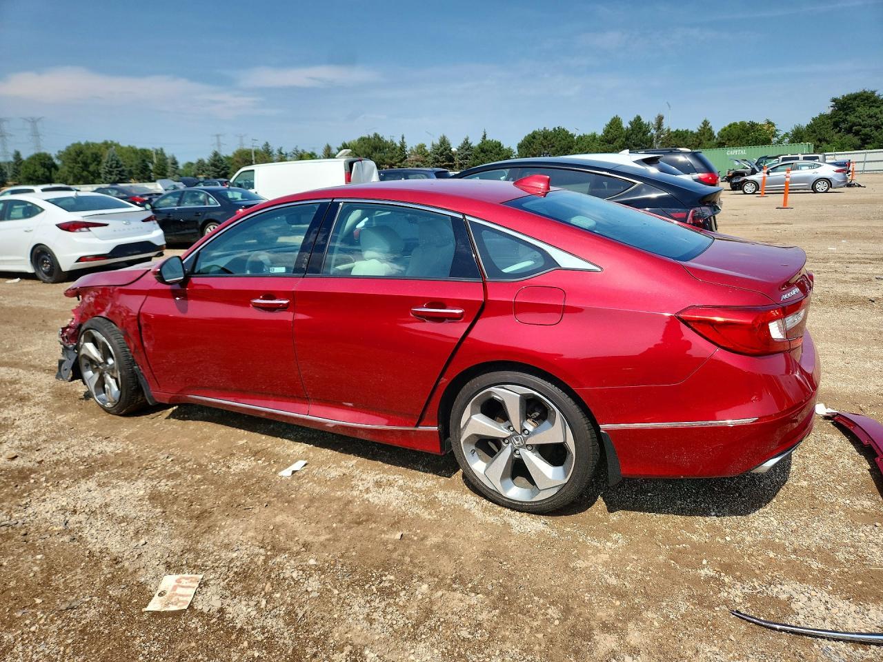 2018 Honda Accord Touring - Фото 2