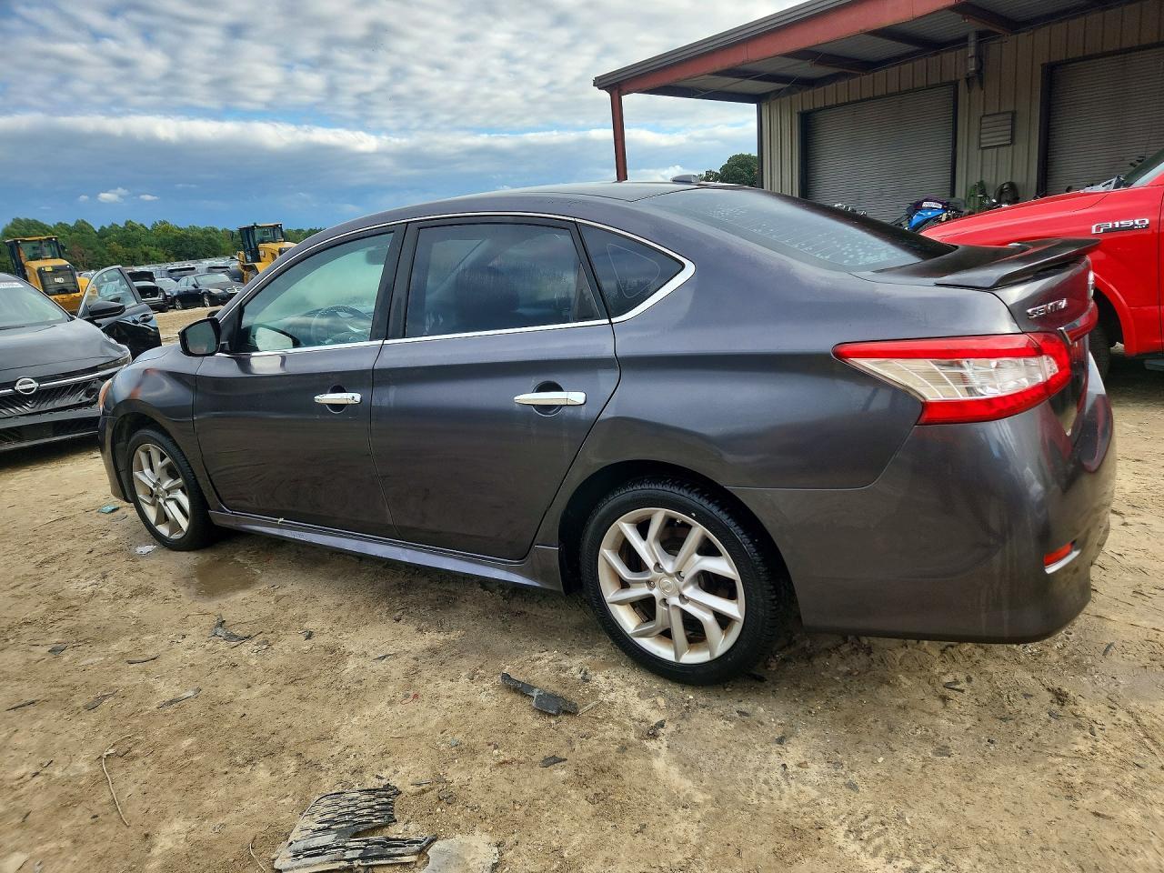 2014 Nissan Sentra Sr - Фото 2