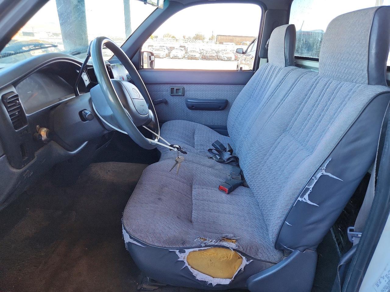 1995 Toyota Tacoma Base - Image 7
