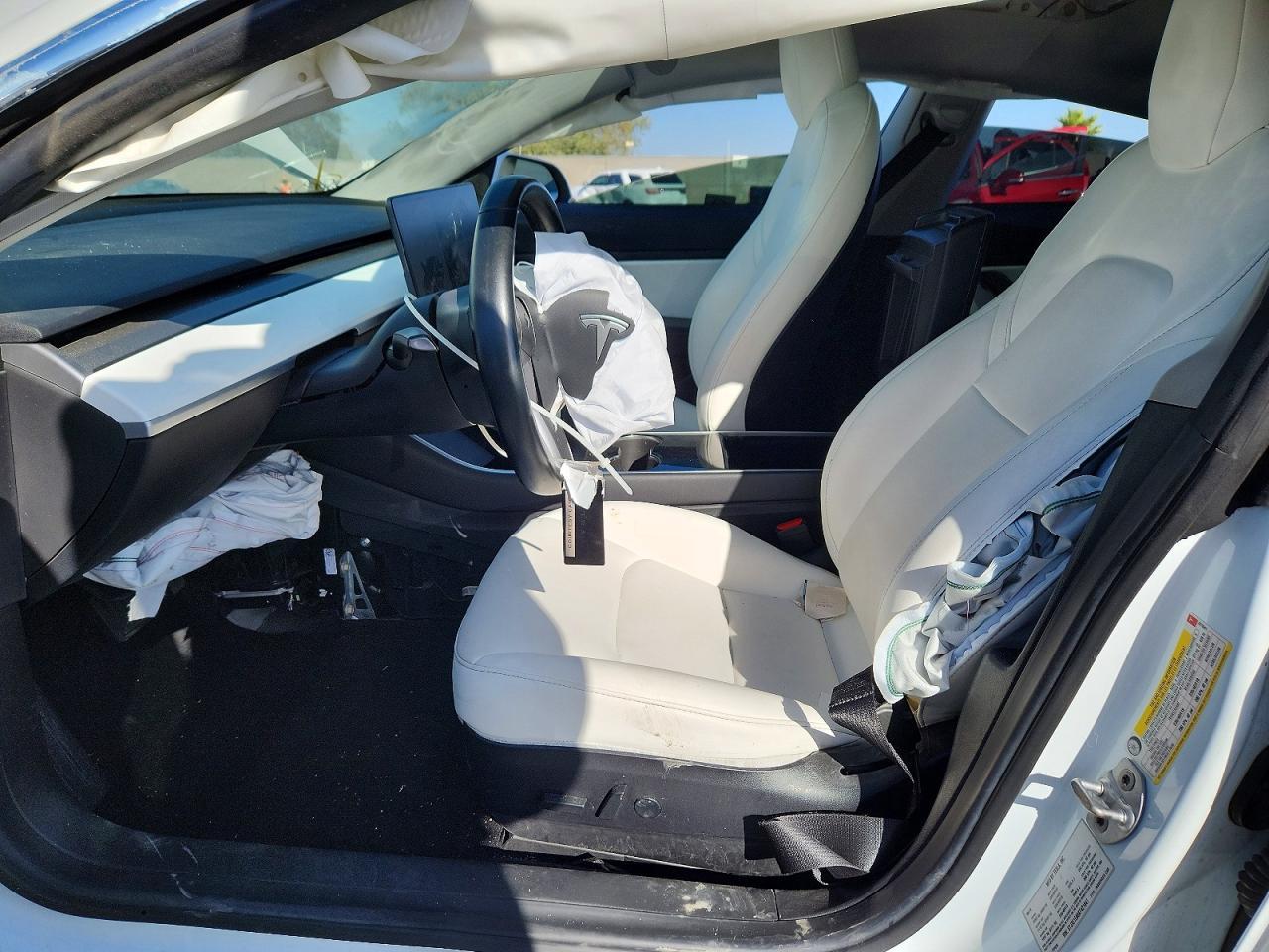 2019 Tesla Model 3 - Фото 7