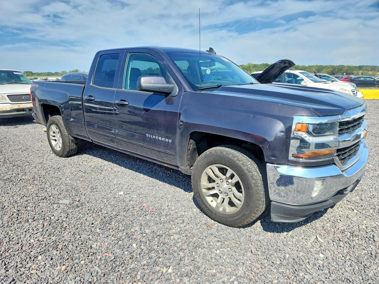 2016 Chevrolet Silverado K1500 Lt - Image 4