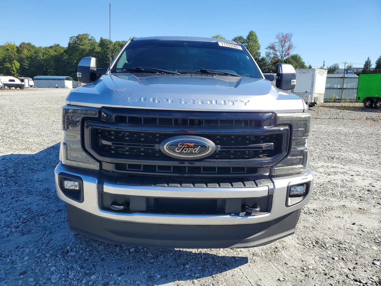 2022 Ford F250 Super Duty - Фото 5