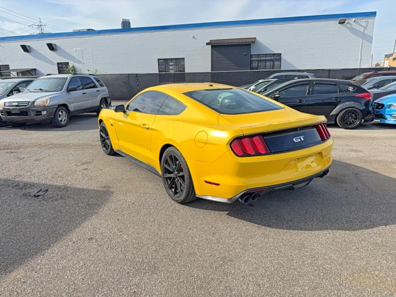 2015 Ford Mustang Gt - Фото 3