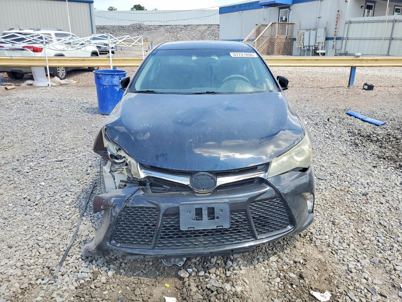 2015 Toyota Camry Se - Image 5