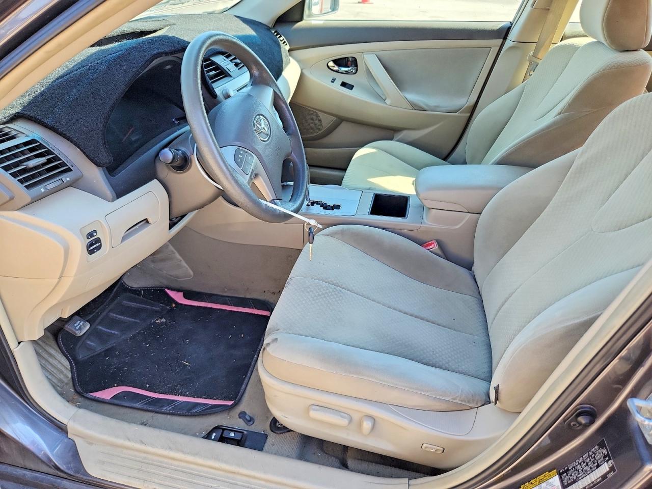 2007 Toyota Camry Le - Image 7