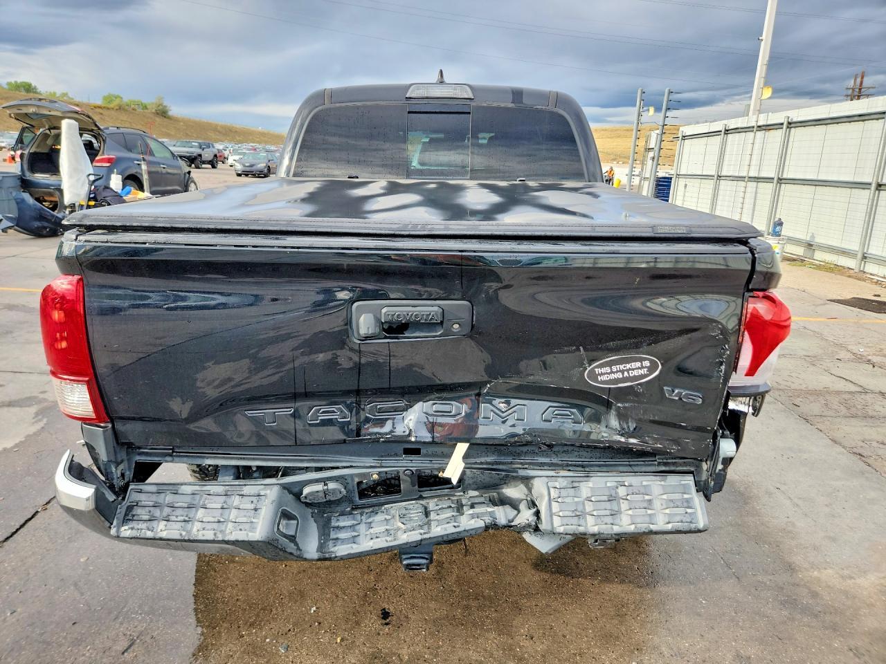 2018 Toyota Tacoma Trd Off-Road - Image 6