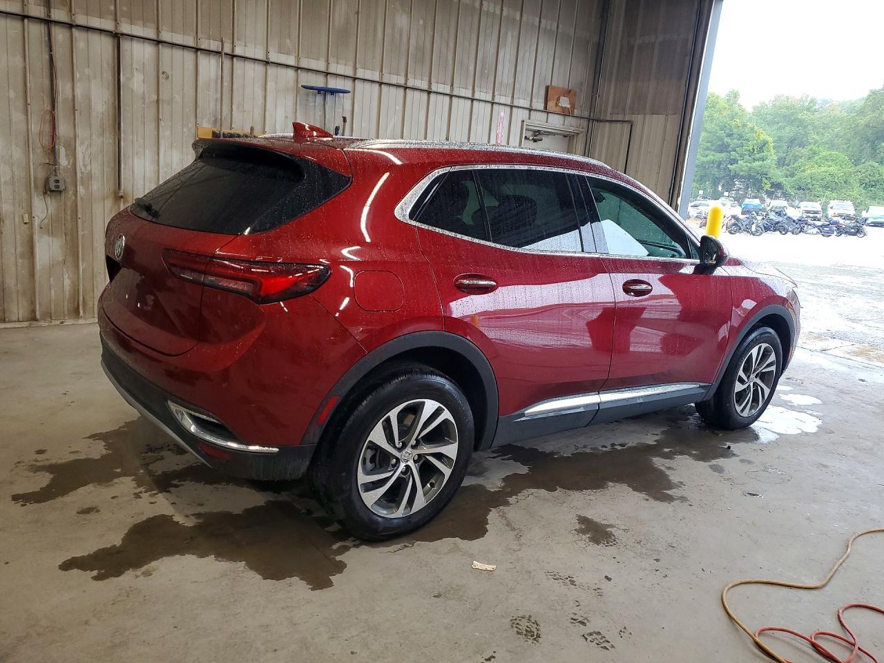 2023 Buick Envision Essence - Image 3