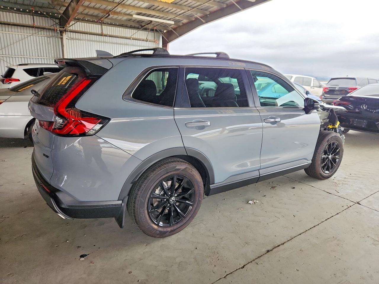 2025 Honda Cr-V Sport-L - Image 3