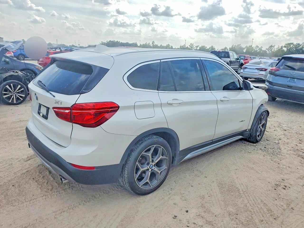 2018 BMW X1 Sdrive28I - Image 3