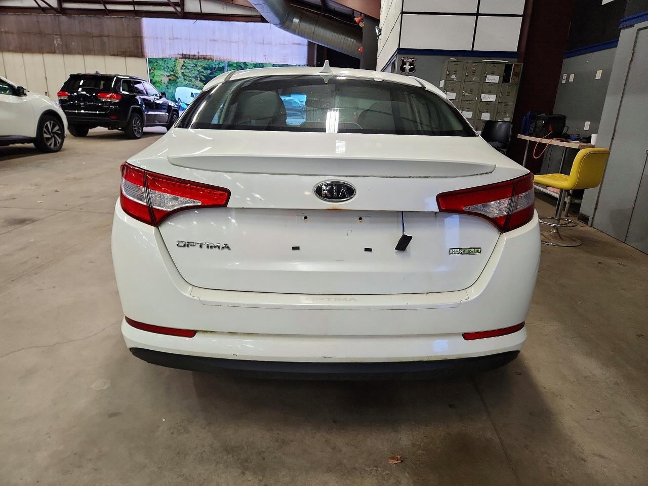 2012 Kia Optima Hybrid Lx - Фото 6